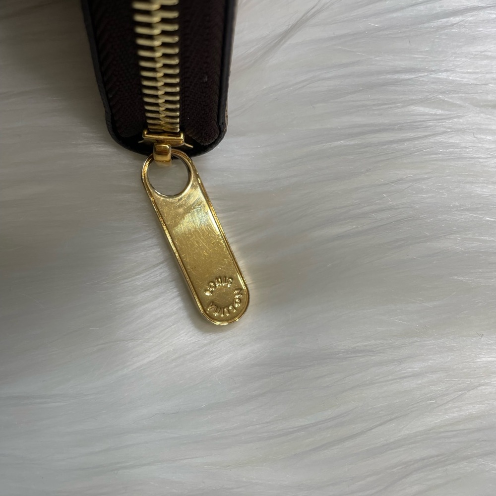 Authentic*** Louis Vuitton Large Reverse Monogram… - image 6